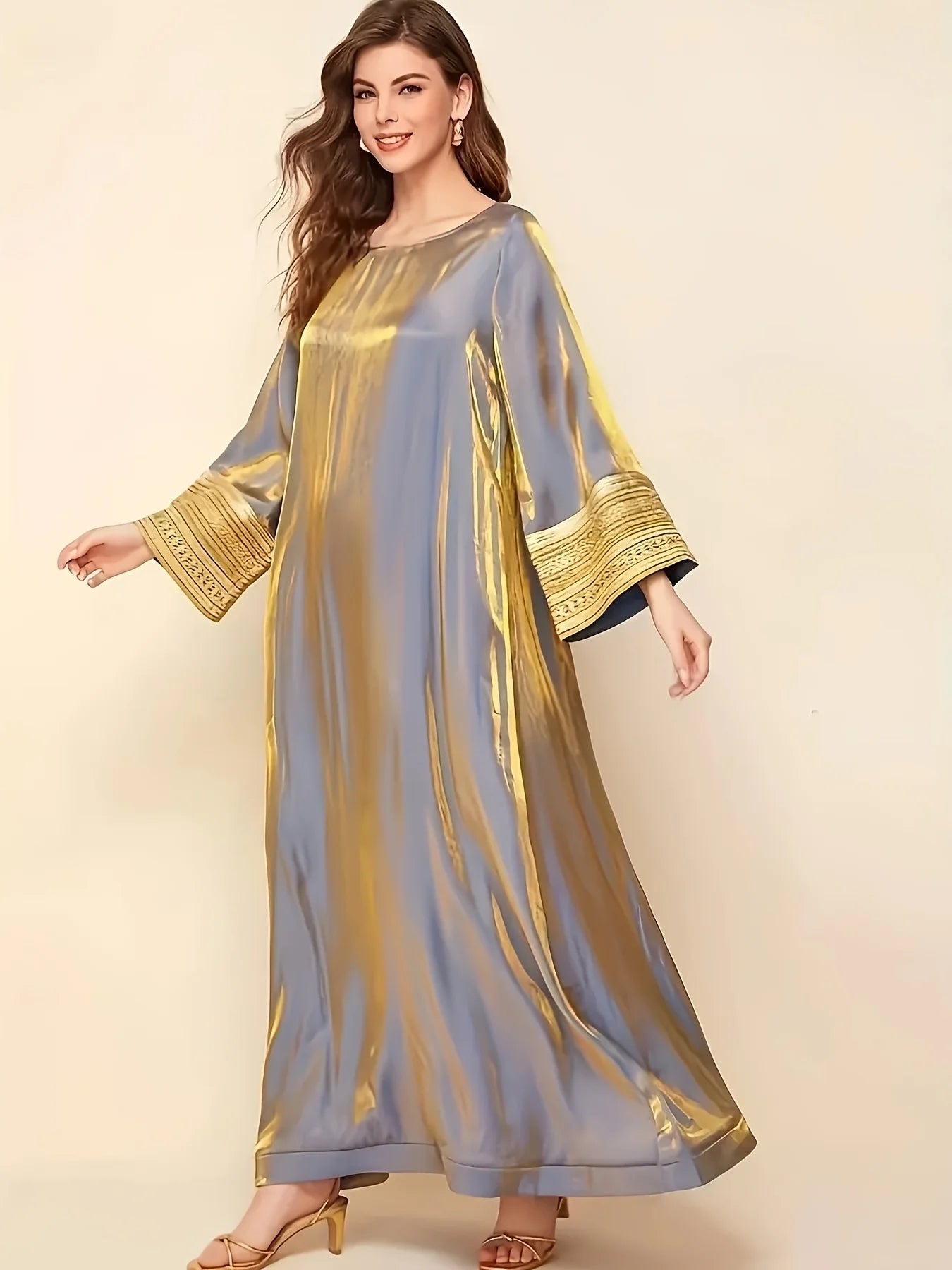 Abaya A Long Dress with a Round Neckline Featuring Directional Reflective Lace Decoration, Elegant Long Sleeves, And a Loose Fit