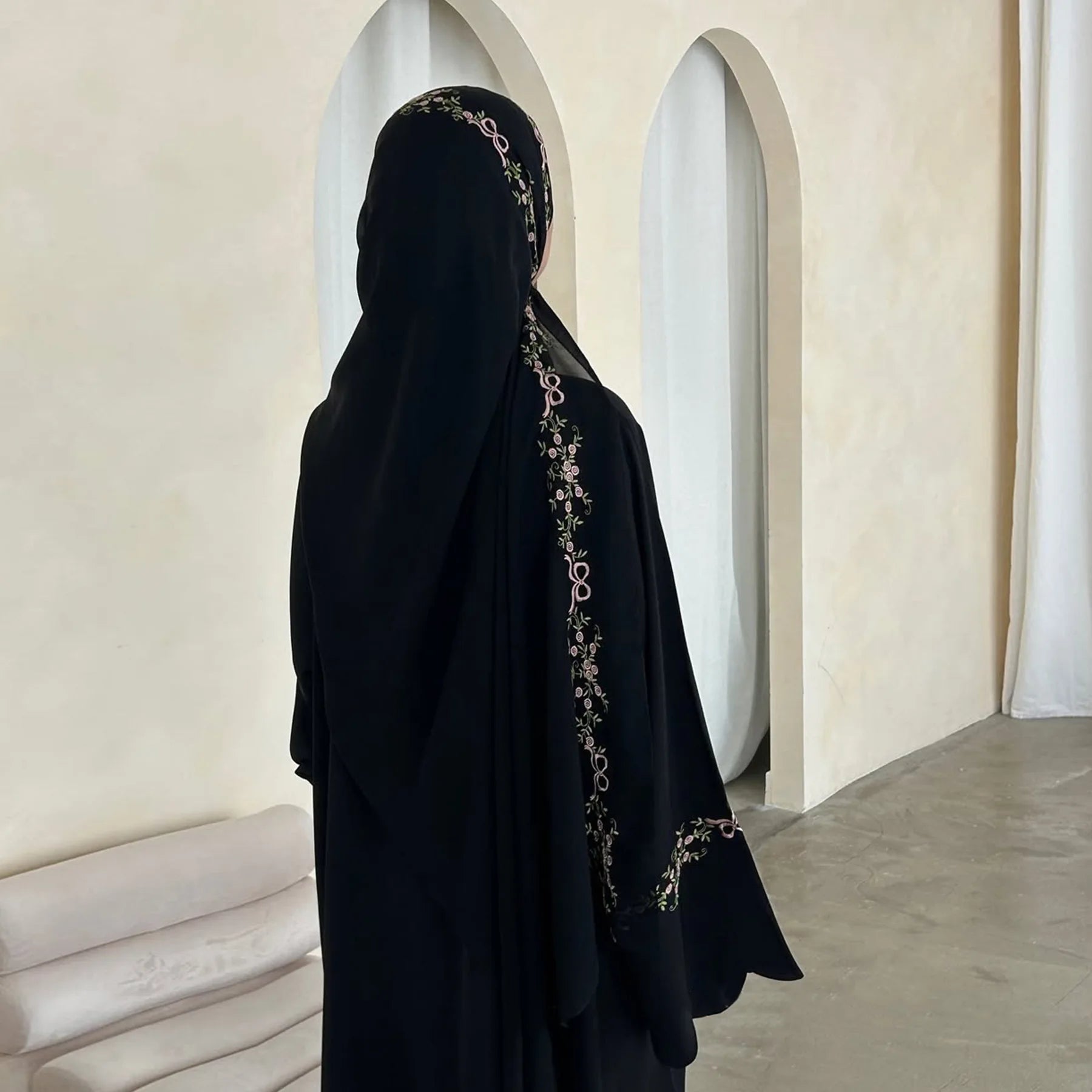 2025 Women's Dresses Embroidery Luxury Abaya Dubai Womens Clothing Front Open Abaya and Hijab 2 Piece Set Islamic Clothing