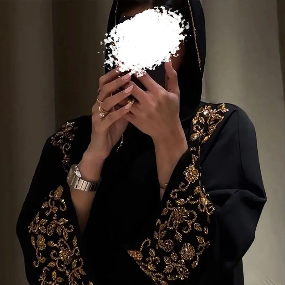 Dubai Abaya Wholesale Kaftan Embroidery Hijab Luxury Beaded Muslim Abaya for Women Dress French Gold Embellished Open Abaya